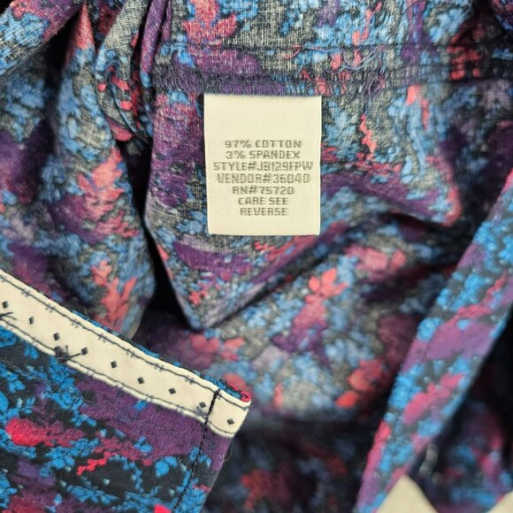 JB Holt Button Down Shirt L Blue Purple Pink Rose Dark Floral Flip Cuff Tailored - Picture 8 of 14